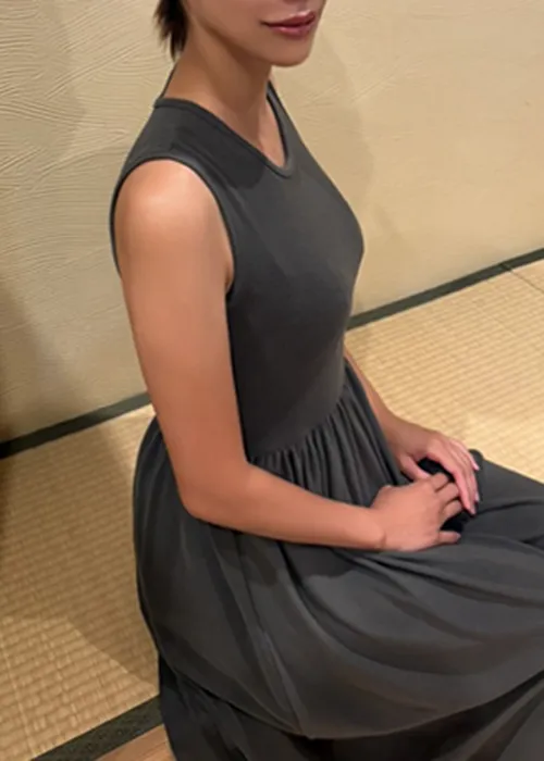 葉月 ねね 